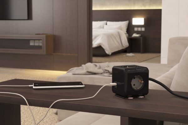 1407BK bedroom2