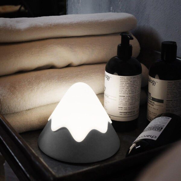 snow mountain lamp