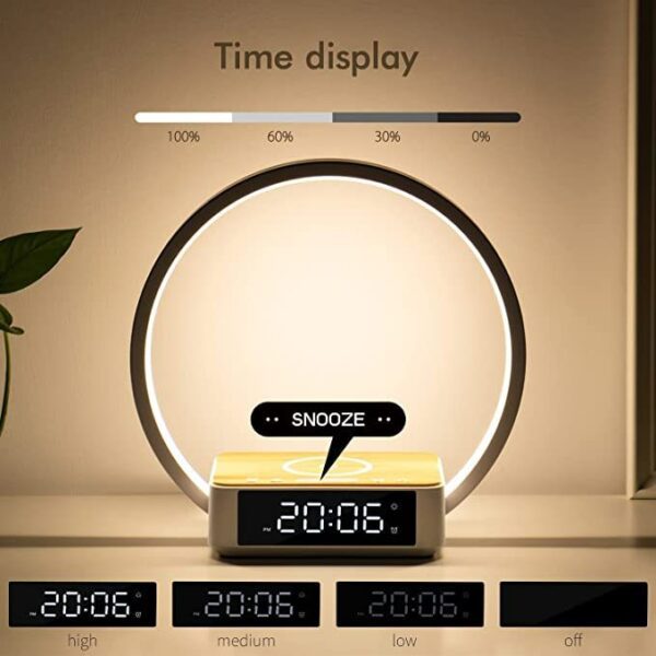 "Nowoczesna Sypialnia: Lampka Nocna 5 w 1 z Technologią Qi"