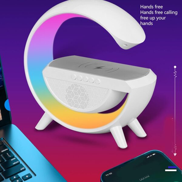 Multifunkcyjna Lampka Nocna z Bluetooth i Bezprzewodowym Ładowaniem - Stylowa Lampka Nocna dla Nastolatków